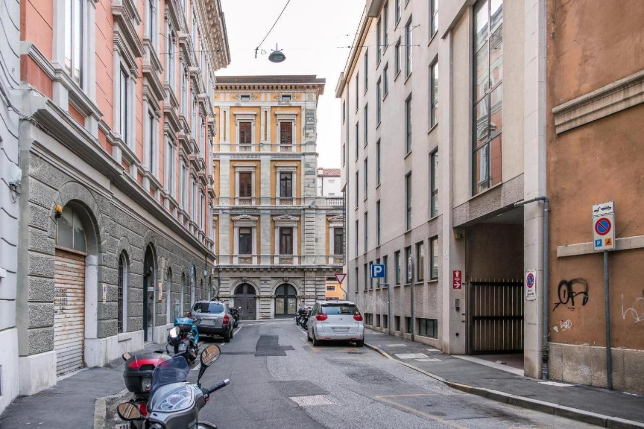 Pregiata Camera Con Bagno Privato - Blu Di Persia Trieste Exterior foto