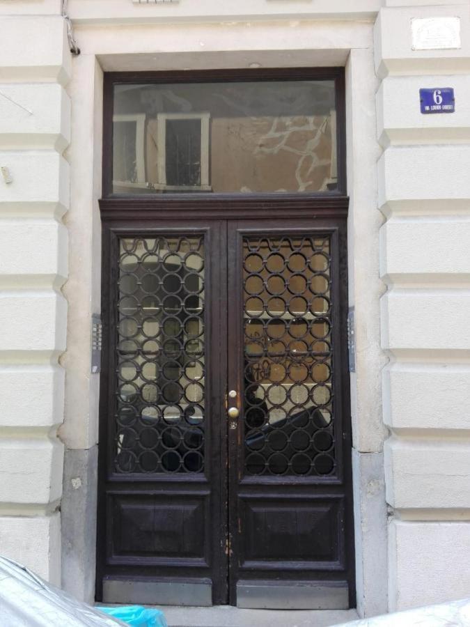 Pregiata Camera Con Bagno Privato - Blu Di Persia Trieste Exterior foto